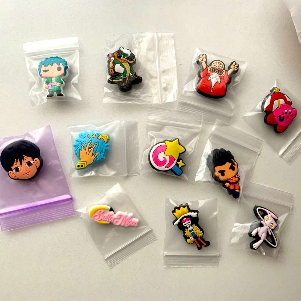 Croc charms